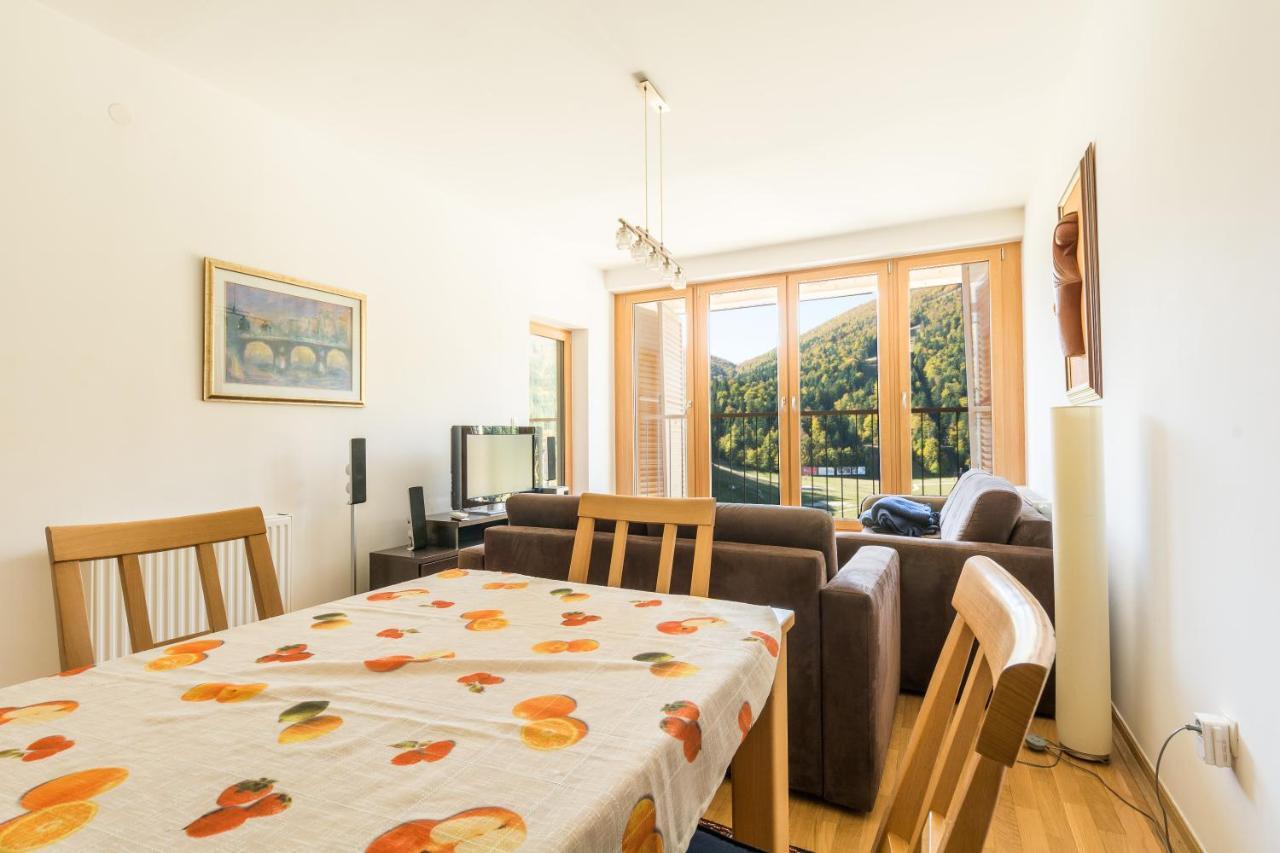 Apartmani El Tarik Bjelasnica ภายนอก รูปภาพ