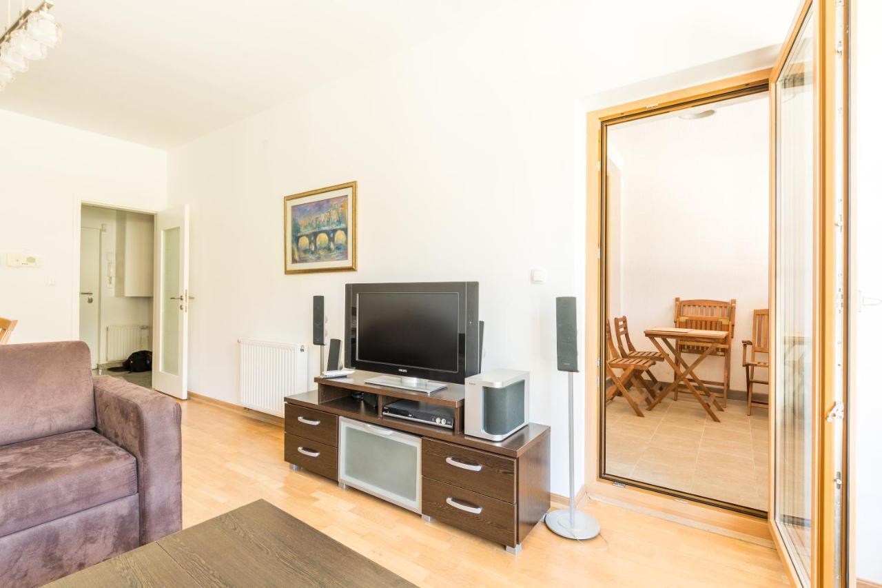 Apartmani El Tarik Bjelasnica ภายนอก รูปภาพ